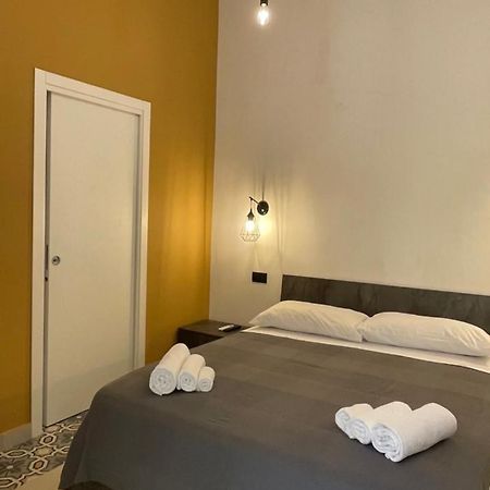B&B Vittoria Naples Exterior photo