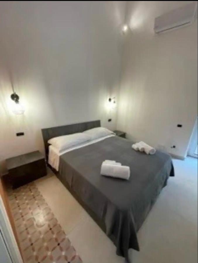 B&B Vittoria Naples Exterior photo